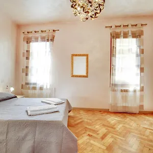 2* Отель типа 